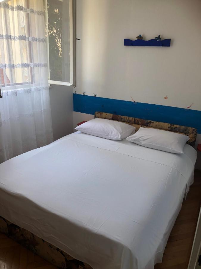 Apartmani Maretimo Primošten Eksteriør bilde
